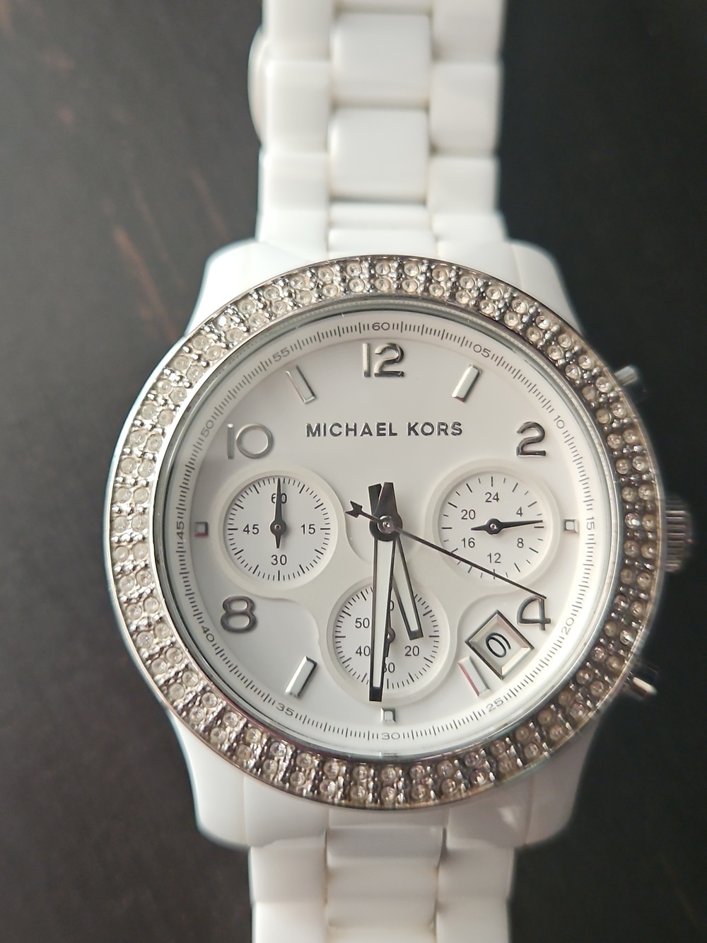 Michael Kors Runway Watch Ceramic 38MM. - Picture 1 of 11